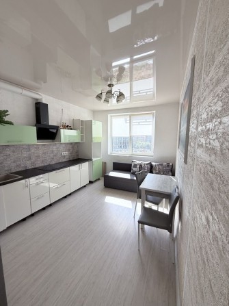 Продам квартиру на таирова в новом доме - фото 1