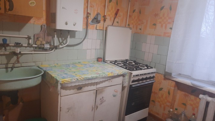 Продаю срочно 2комн.кв Кульбакино Радужная р-н рынка,комнаты раздельны - фото 1