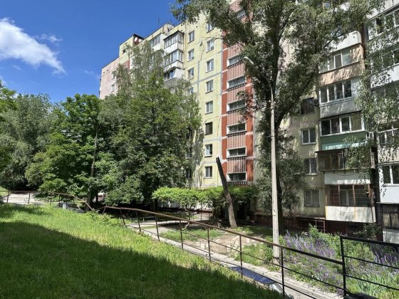 Продаж 2-кімн кв 4/9 по вул Нижньодніпровській Запорожье