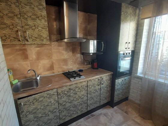 Продам 2х комн.в Приморском Р-не Пишоновская (Стикон) Одесса