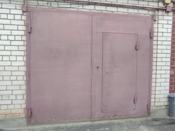 Надам гараж в оренду в центрі