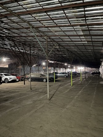 Здам в оренду місце на стоянці в закритому приміщенні - фото 1