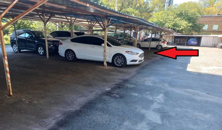 здам в оренду паркомісце - фото 1