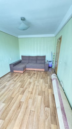 Продам 1 к.кв-ру в самом центре Космоса ул .Европейская3/5 - фото 1