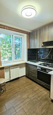 Продам 2к.кв на Космосі, вул. Чумаченко ( Роддом) - фото 1