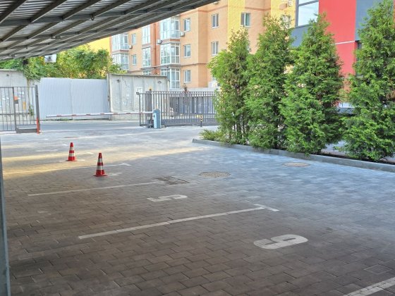 Здам своє паркомісце у ЖК Барви без комісій Днепр