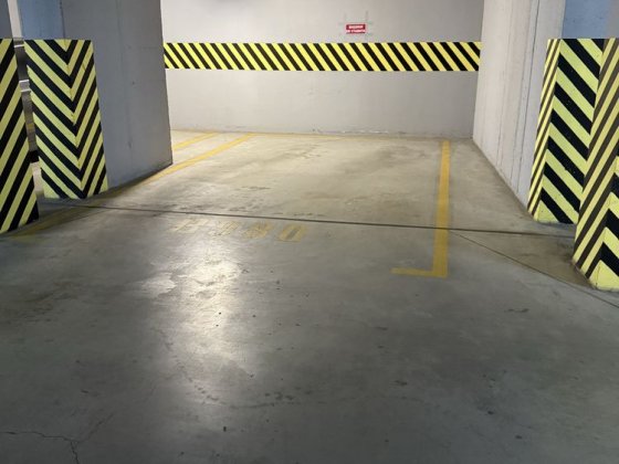 Сдам паркоместо на Каманина 16-А Одесса