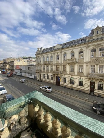 Продаж 2 кім.квартири  у австрійському люксі вул. Івана Франка - фото 1