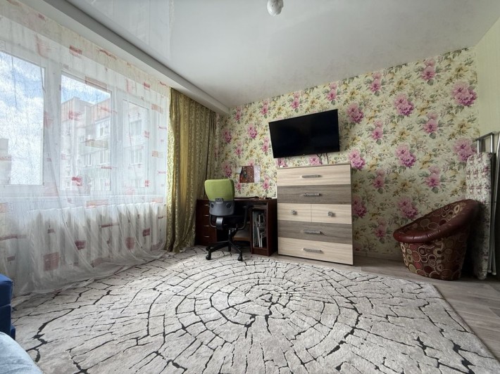 Продаю 1 комнатную квартиру на Намыве - фото 1
