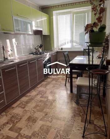 Центр‼️ ,3 к.кв - 72 м2 возле м. Научная, ул. Коломенская - фото 1