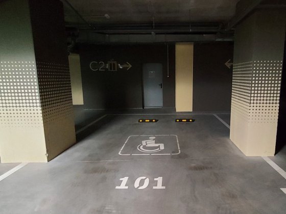 Оренда паркомісця в ЖК Crystal Park Tower пр-т Берестейський 42А Киев