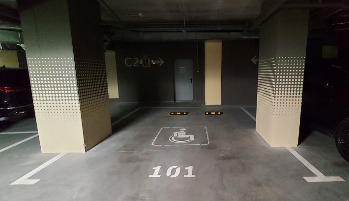 Оренда паркомісця в ЖК Crystal Park Tower пр-т Берестейський 42А - фото 1