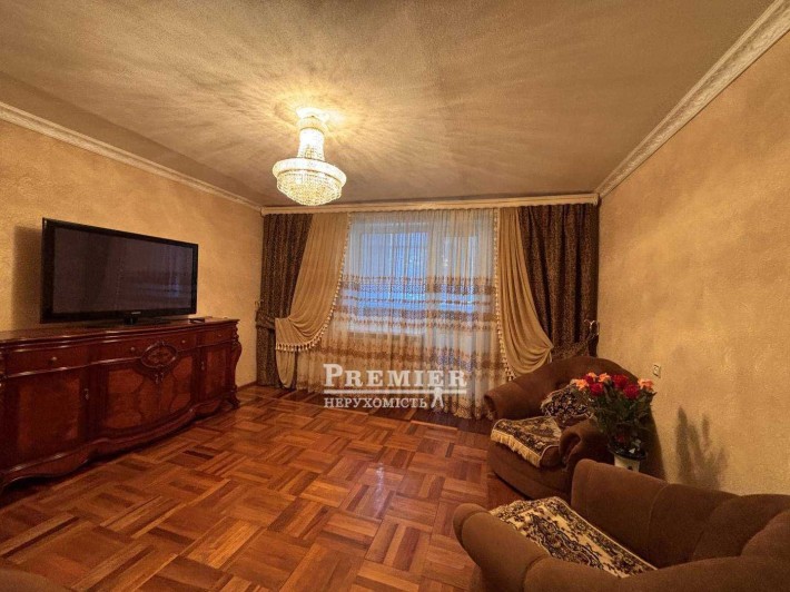 3 комнатная квартира 84 м2 Черемушки Мебель Техника - фото 1