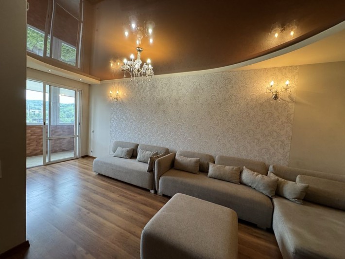 Шок ціна Продаж 3 кім квартири,майже центр , ремонт , меблі , техніка - фото 1