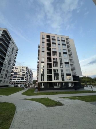 Продаж 1-кім. квартири в новобудові ЖК Continent вул.Трускавецька - фото 1