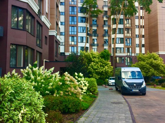 Продам двокімнатну квартиру в клубному будинку Петропавлівська Борщагівка