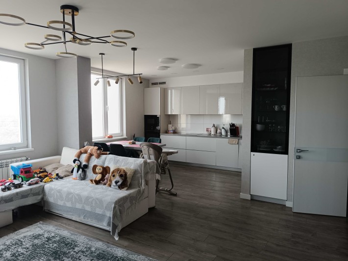 Екс. Продам 3к квартиру Новобуд м Харків Салтовка пр-т Ювілейний 67-Б - фото 1