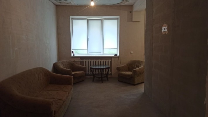 Продам 2 х комнатную квартиру на Холодной Горе - фото 1