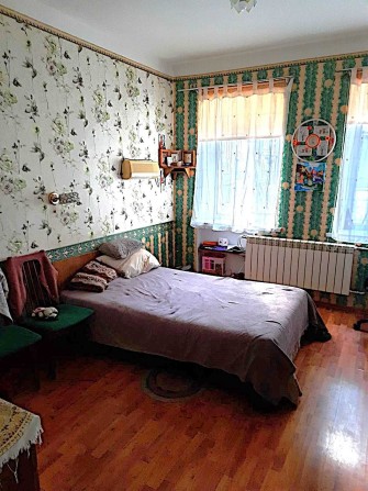 Продам 3 к. квартиру с ремонтом вблизи Центра - фото 1