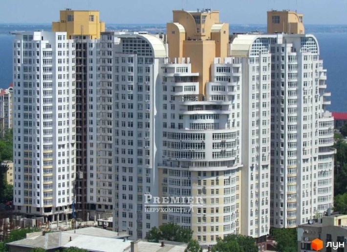 Адреса, яка звучить, як музика: Французький бульвар! - фото 1