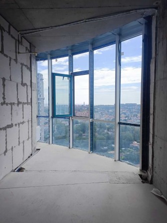 Продам шикарную евродвушку в ЖК Аквамарин 16 Фонтана прямой вид моря - фото 1