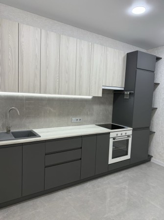 Двухкомнатная квартира Академика Сахарова кадор 59 - фото 1