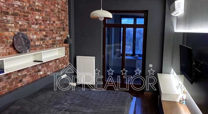 КЛУБНЫЙ ДОМ на Бакулина 33! Продам 3к 100м2 - фото 1