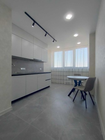 Продам евродвушку в ЖК Бульвар Акаций - фото 1