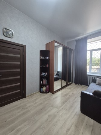 Продам 2к.кв. 44м.кв.метро Вокзальна/Центр ринок вул.Залізнична 1а - фото 1