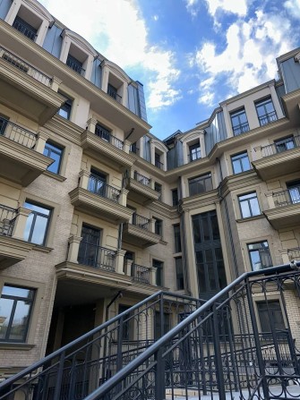 Эта квартира сбережёт и приумножит Ваши деньги!Клубный дом на Фонтане - фото 1
