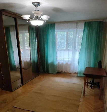 Продаж 1-к квартиру в Подільському р-ні, Куренівка, вул. Петропавлівська, буд 14. - фото 1