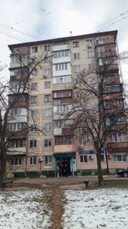 Продаж 3-к квартири вул. Івана Виговського 4 - фото 1