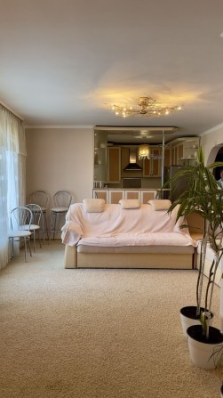 Здається в оренду простора квартира в парку Гагріна - фото 1