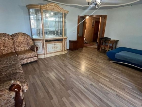 Здається 2 кімнатна кварира в центрі міста . Каменец-Подольский