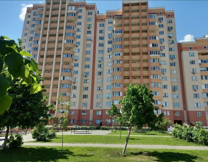 Без комісії! Здаю 1к кв. 40 кв.м. біля гімназії, поруч Сільпо і Новус - фото 1