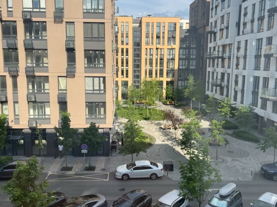 Файна таун перша сдача 2к.квартира-студія, після ремонту Буча