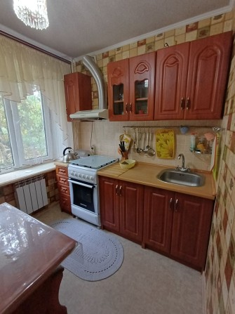 Сдам 2-комнатную квартиру на долгий срок. - фото 1