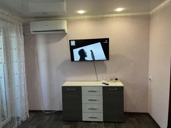 Сдам Квартиру СоцГород возле Цирка(можно на короткий срок) Кривой Рог