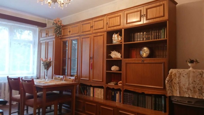 Оренда 3-кімн. квартири, 65 м², 2-й пов., Фабрична 1, 8000 гр - фото 1