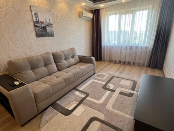 Аренда 2х ким кв, на Восточный 3 ( ул Лисового) Кривой Рог