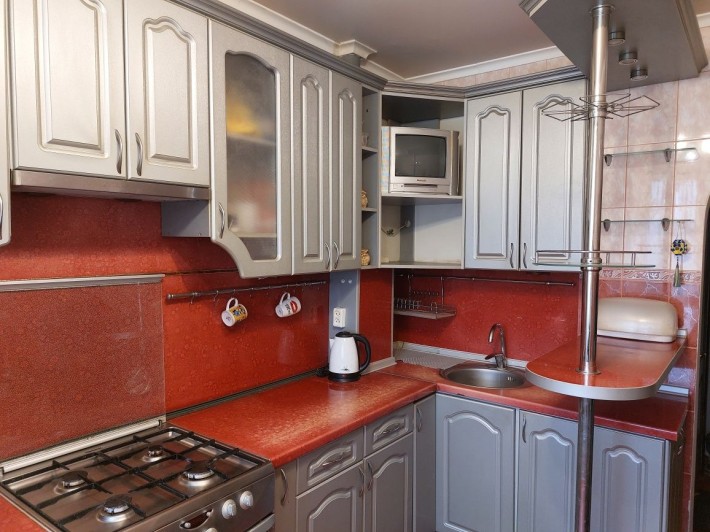 Здам 3 кімнатну квартиру - фото 1