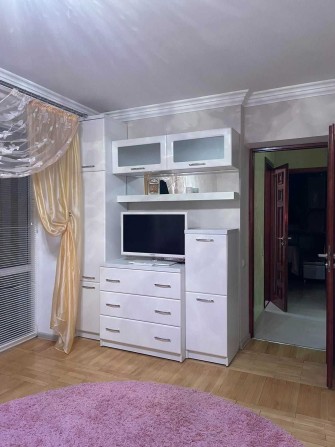 Оренда 2 кім квартири 300$ вул. Братів Бойчуків - фото 1