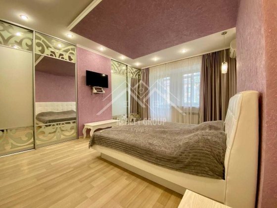 Оренда гарної 2-х кімнатної квартири в центрі Соцміста Кривой Рог