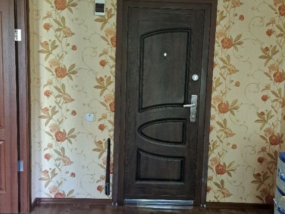 2 кімнати в гуртожитку 44-й кв. 4000 $ Кривой Рог