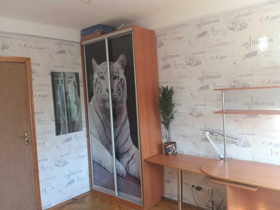 Продається кімната в ком квартирі, Академмістечко Київ