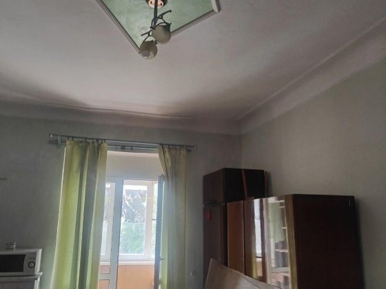 Продається кімната біля м. Політехнічний інститут Київ