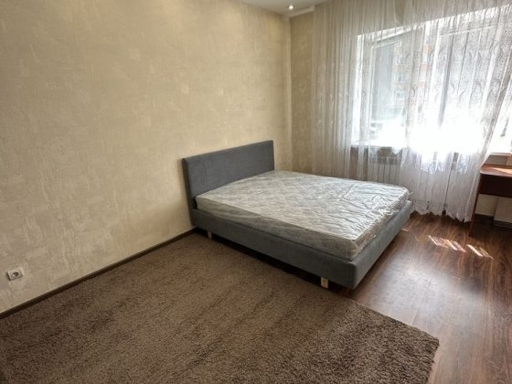 Оренда 1-кім  в новобудові Ровно