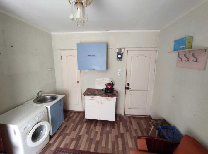 Продам комнатну в общежитии со своим санузлом - фото 1