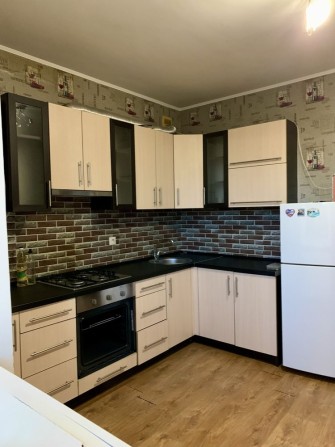2- кімн. кв., 70 м2, вул. Старобілоуська, Автономка! - фото 1