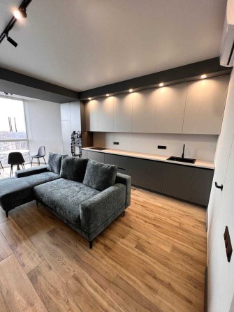 Оренда 2к квартири ЖК Comfort City Рибінський підстанція ТРЦ Дафі - фото 1